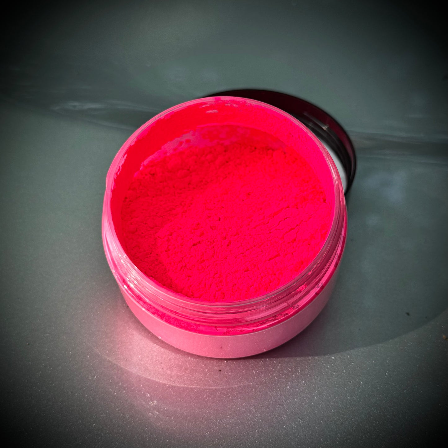 Tickled Pink neon pink pigment
