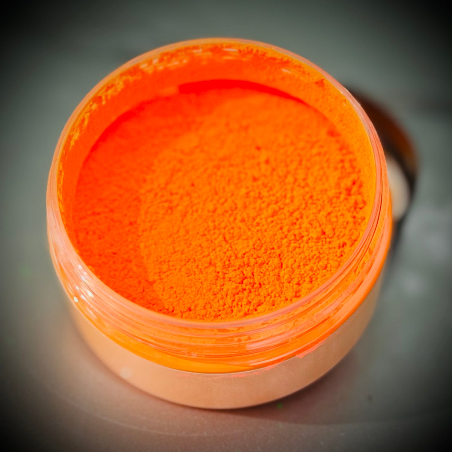 Mango Punch neon-orange pigment