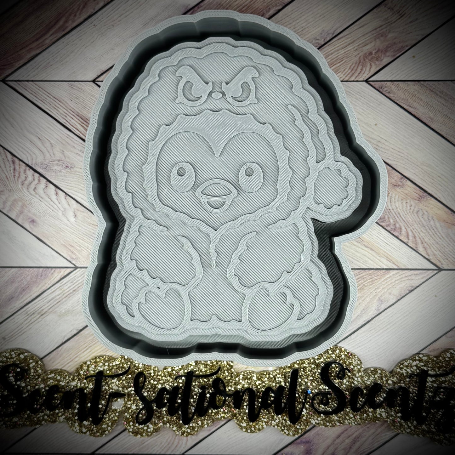 Penguin in Grinch Suit mold