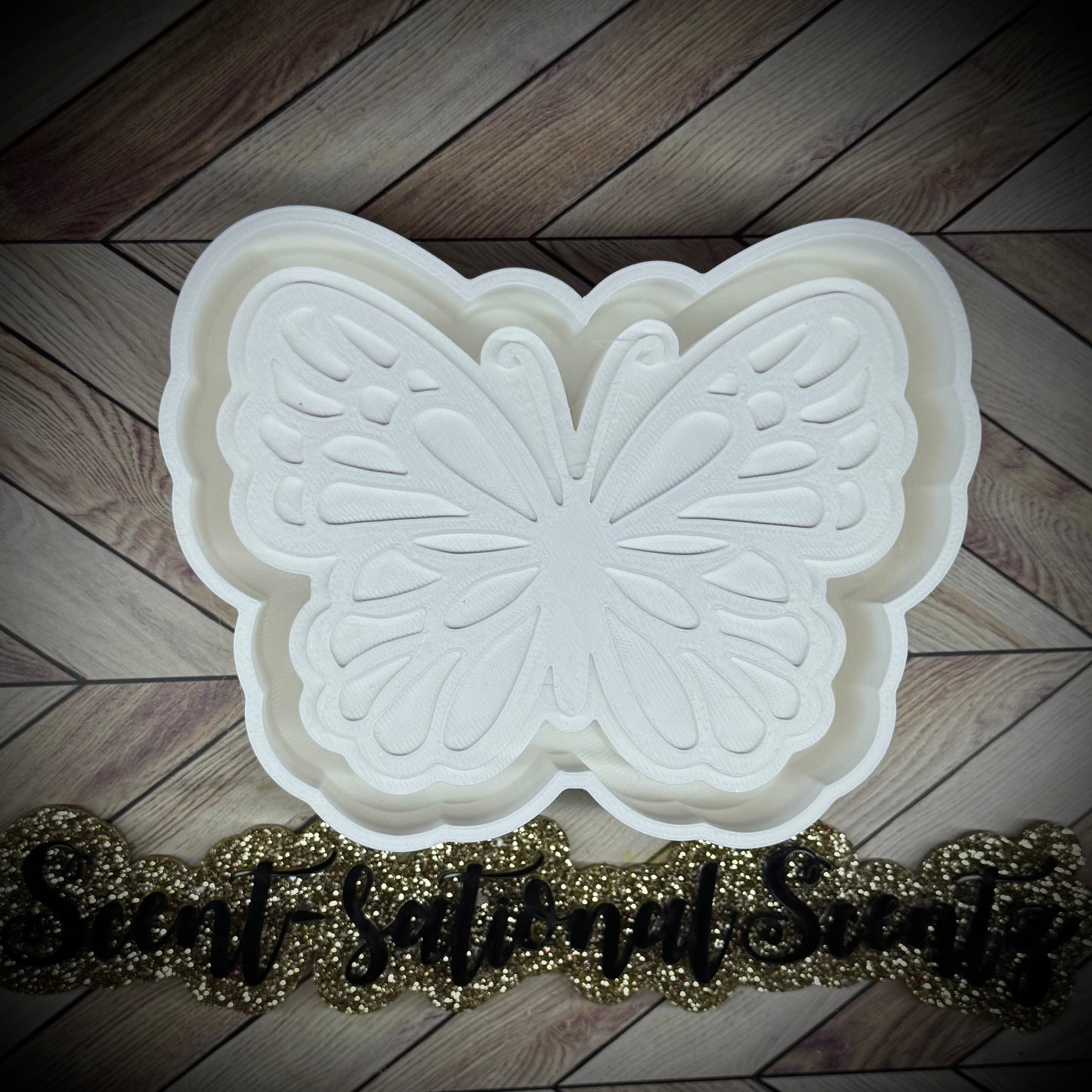 Butterfly mold