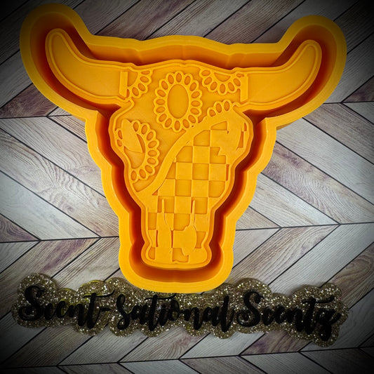 Checkered Concho Bull mold
