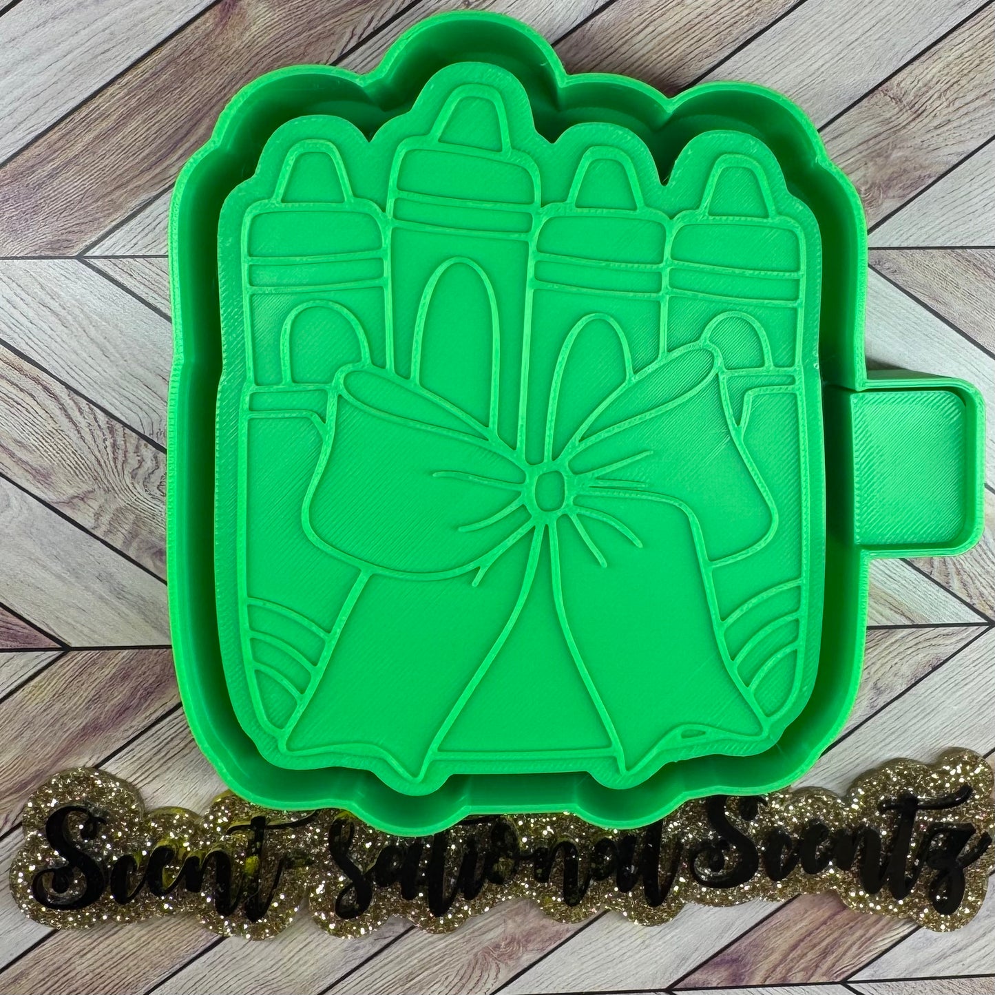 Box of Crayons mold(119)
