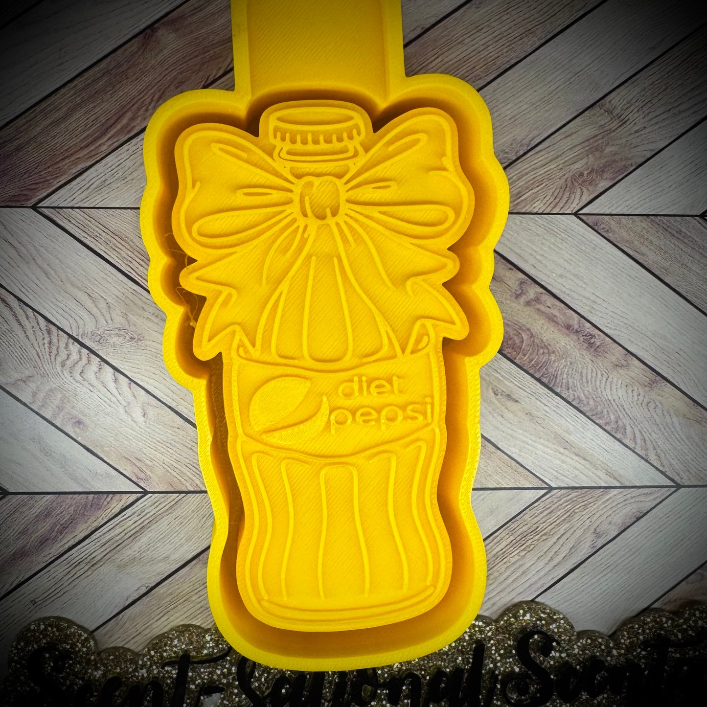 Diet Pepsi Bow Bottle mold
