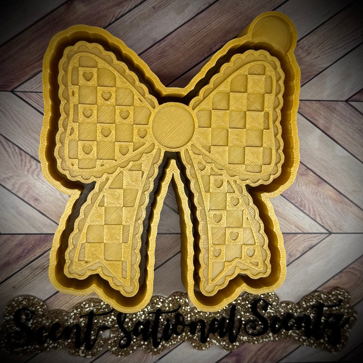 Heart Checkered Bow mold