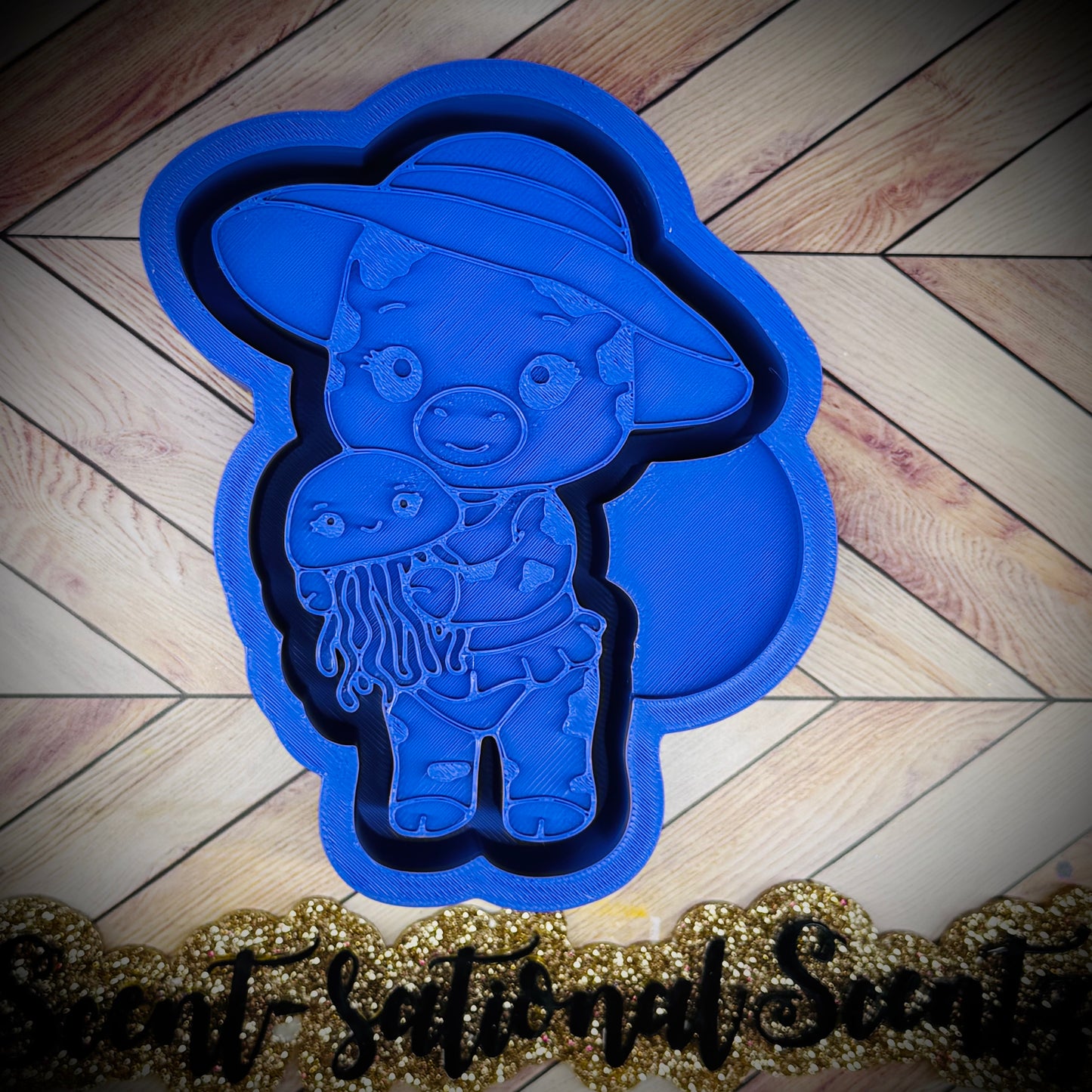 Dairy Cow w/Jellyfish mold(512)