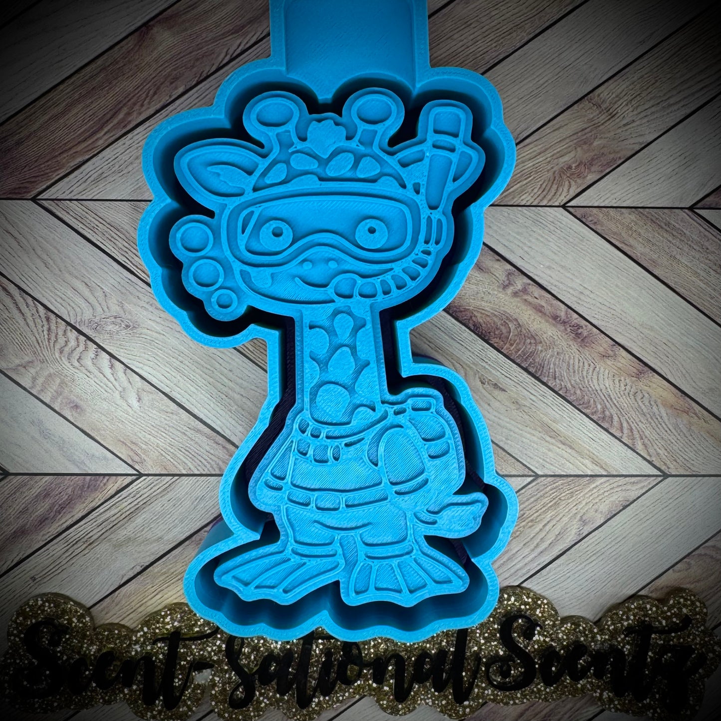 Scuba Giraffe mold