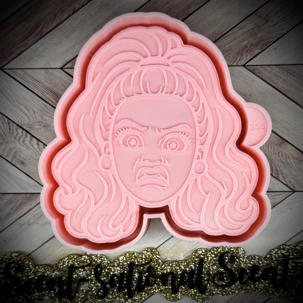 Crashout Barbie mold