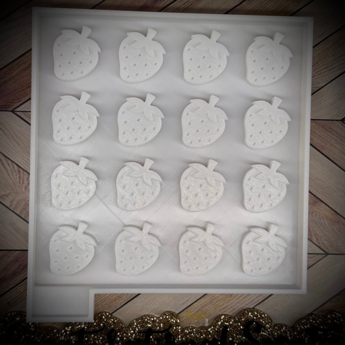 Strawberry Wax Cavity Mold