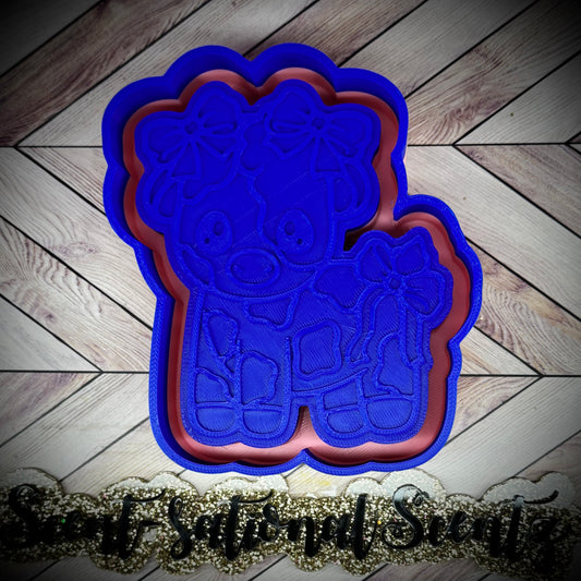 Cow w/Bow full size mold