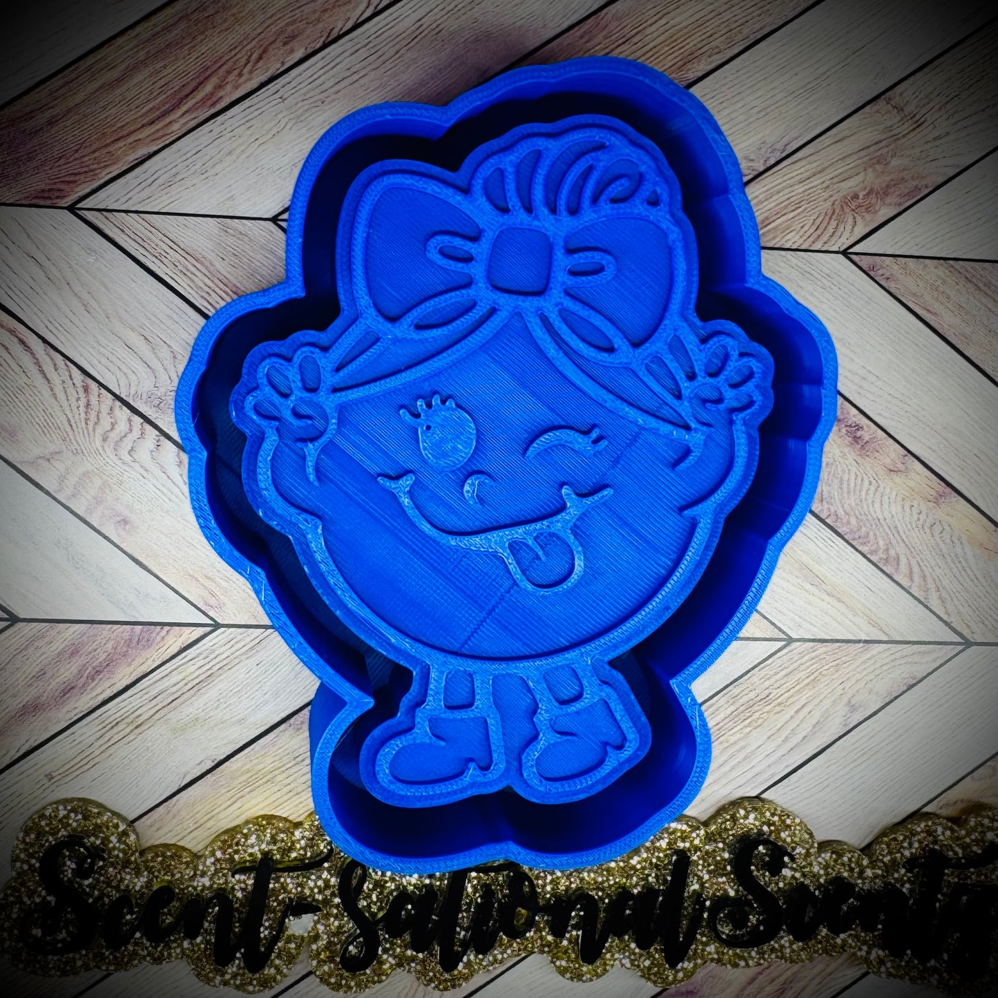 Little Miss Delulu mold