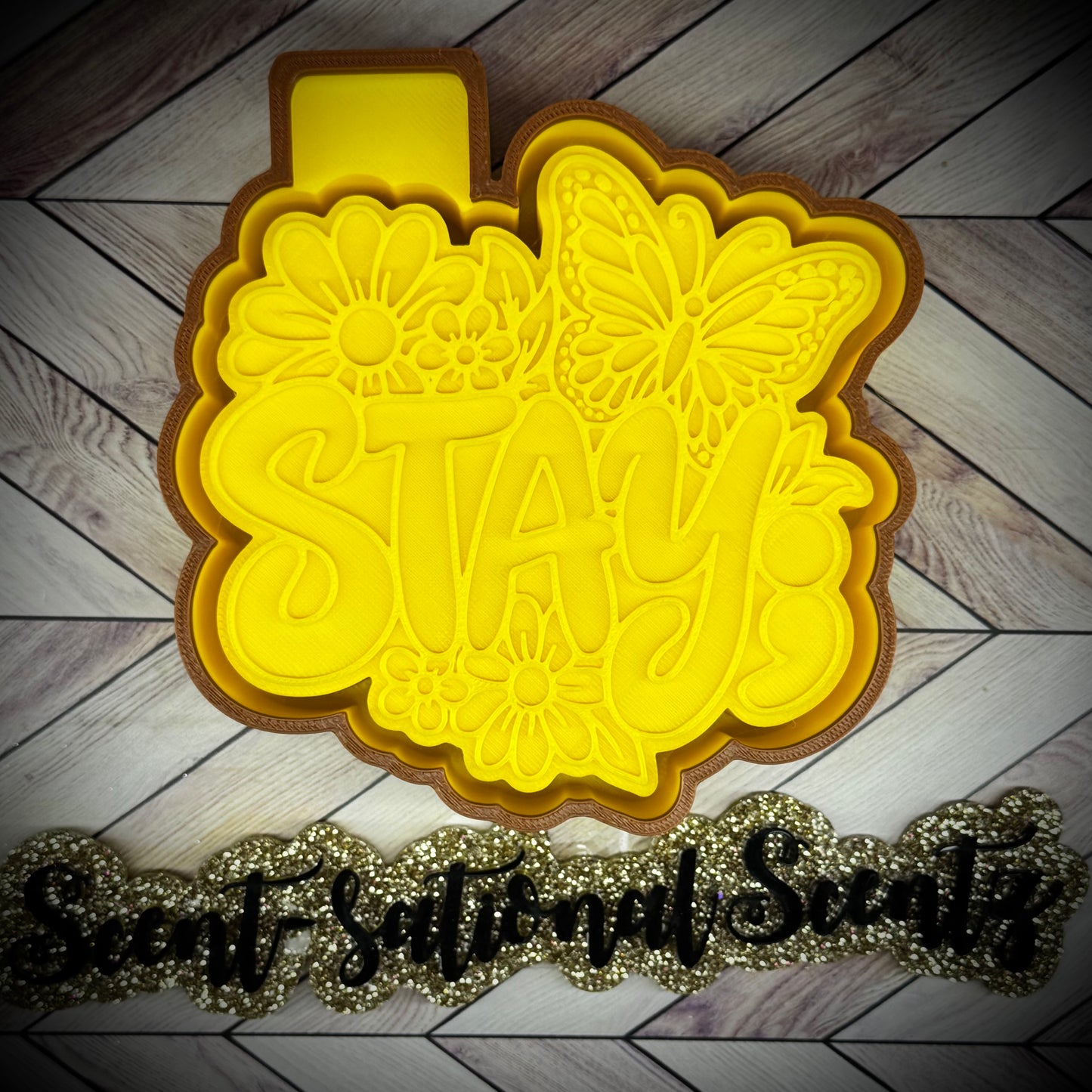Stay ; mold