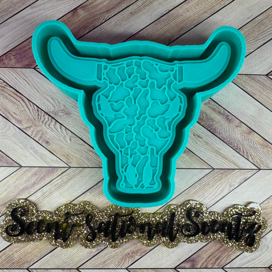 Camo Bull mold(7)