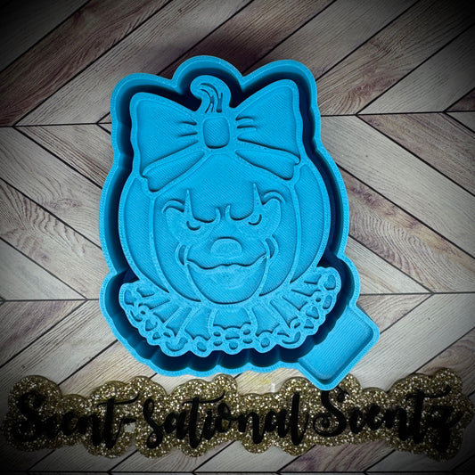 It Pumpkin mold