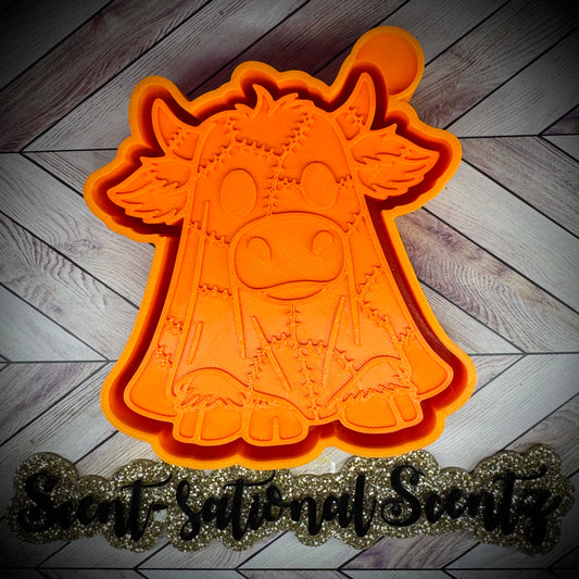 Patchwork Ghost Cow mold