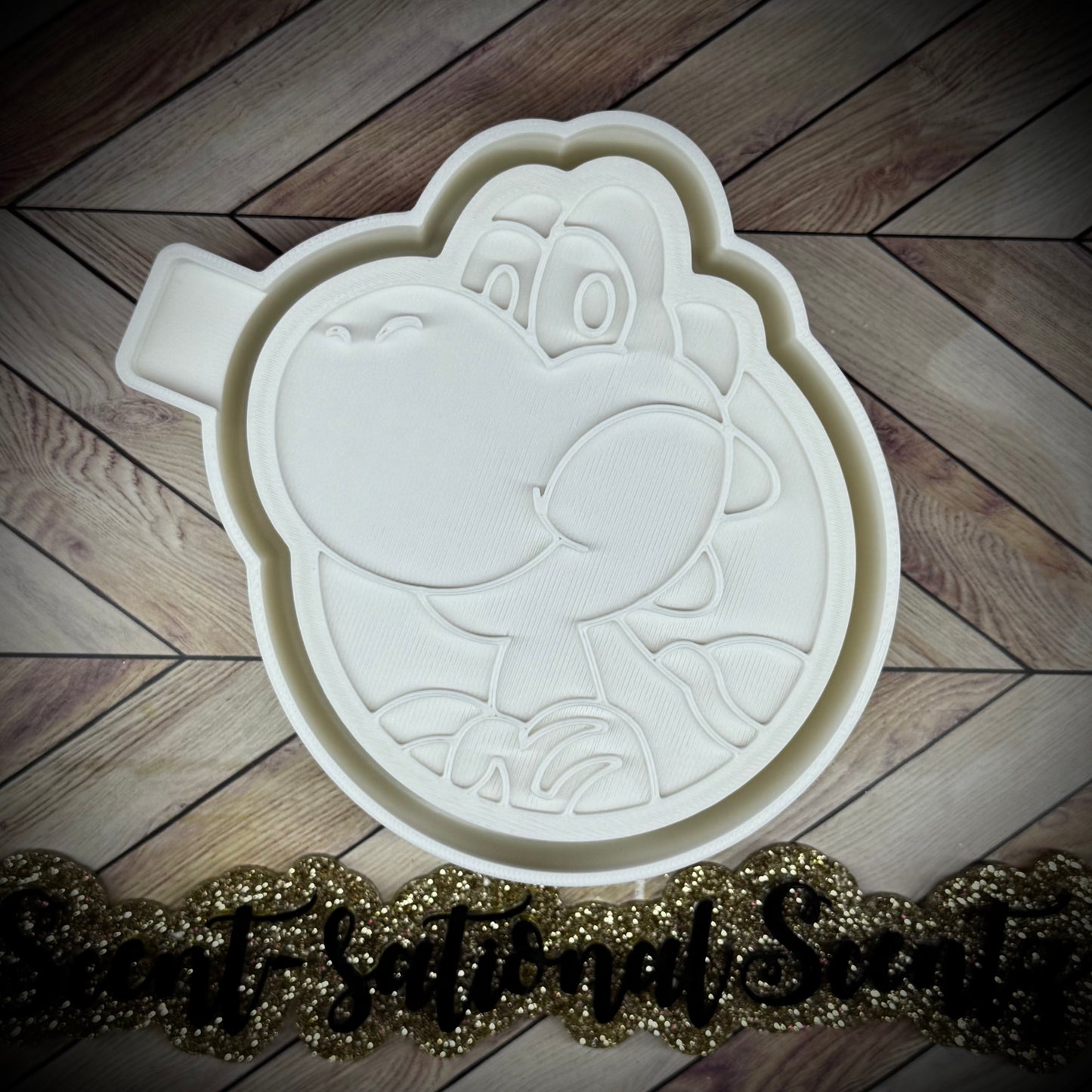 Yoshi mold