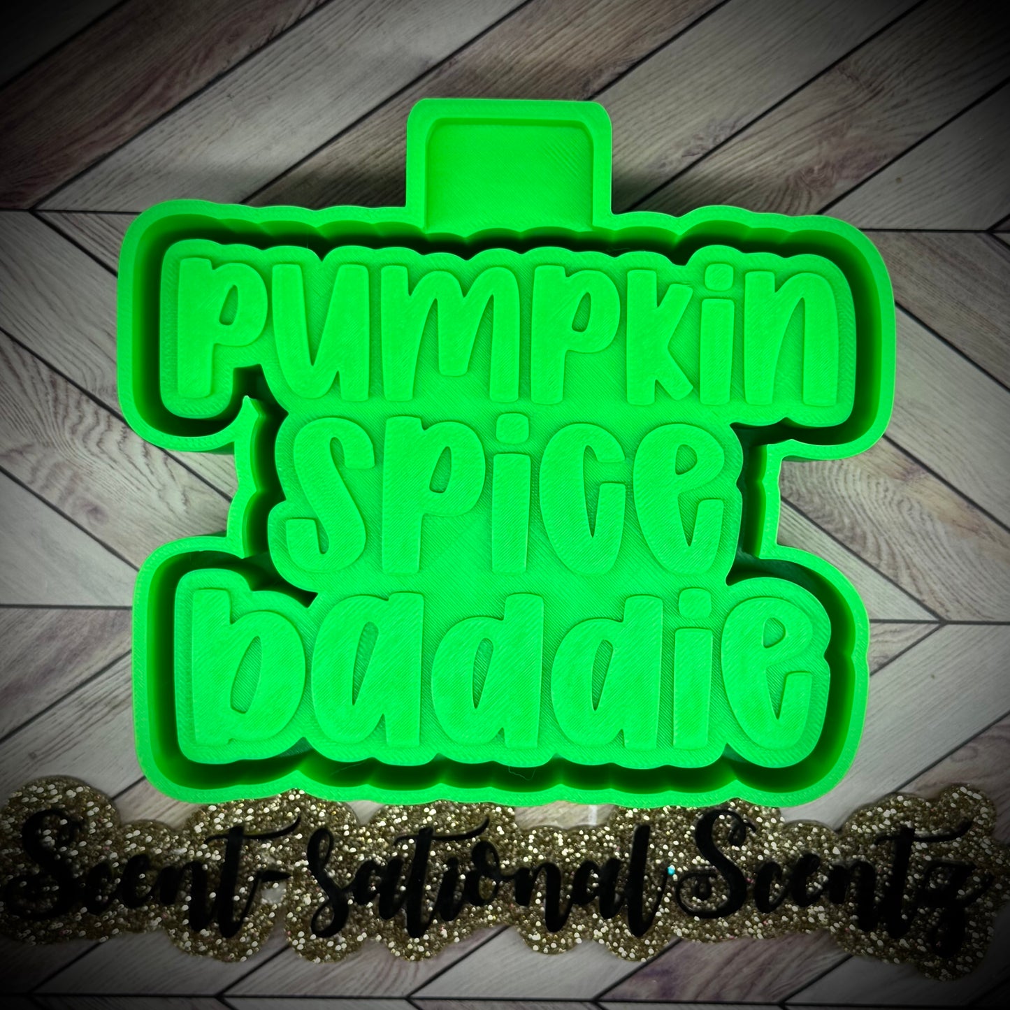 Pumpkin Spice Baddie mold