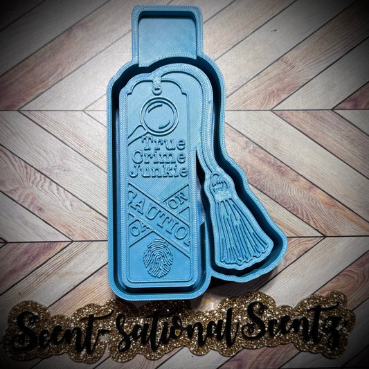 Bookmark-“True Crime Junkie”mold(548)