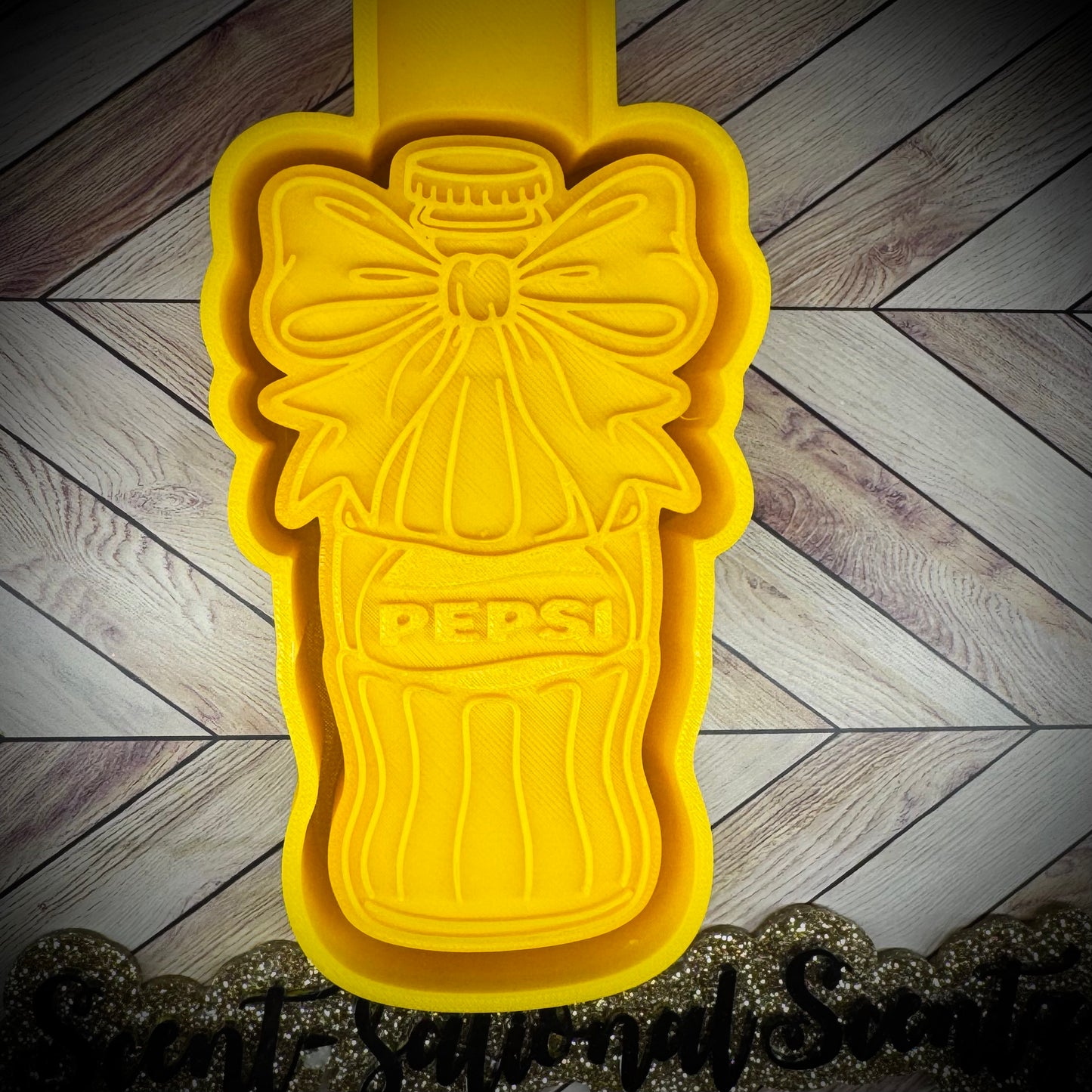 Pepsi Bow Bottle mold