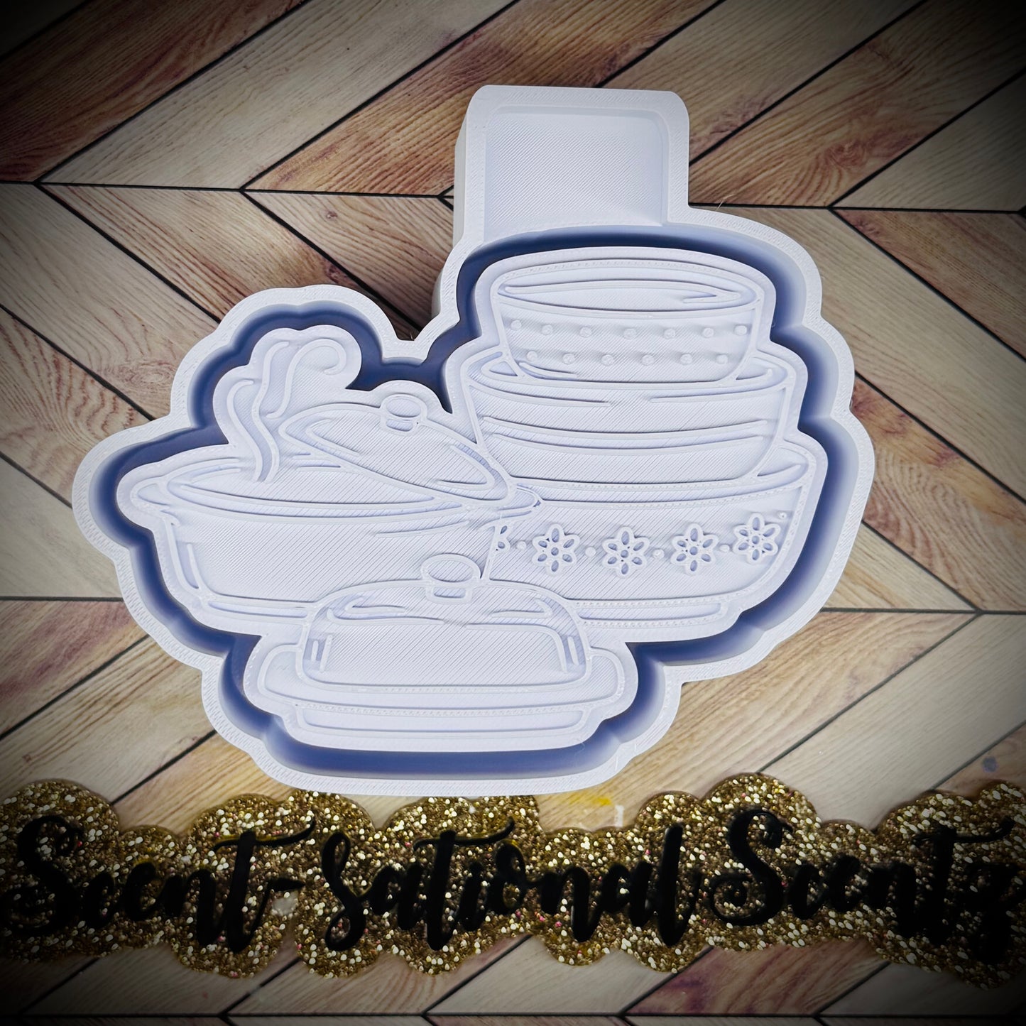 Granny’s Dishes mold(426)