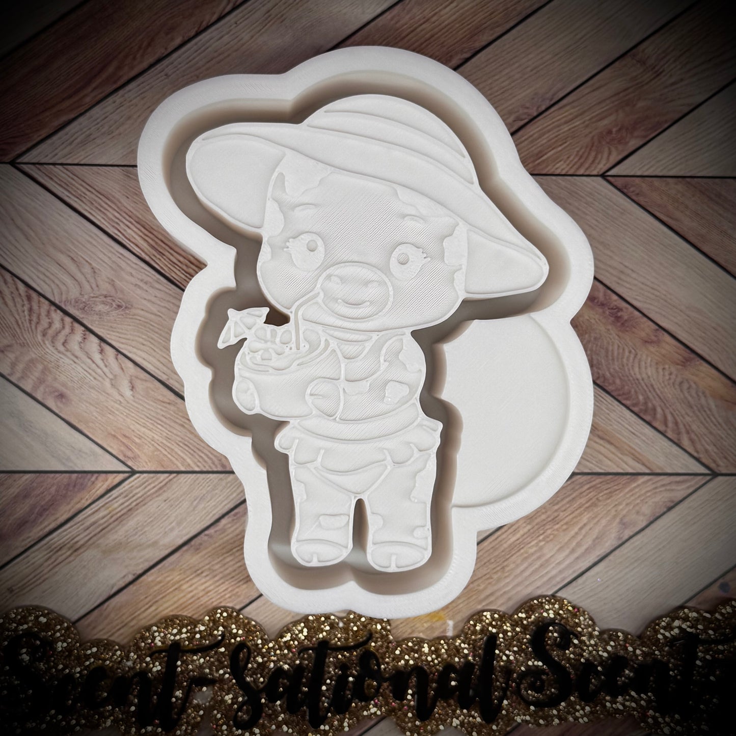 Dairy Cow w/coconut Drink mold(559)