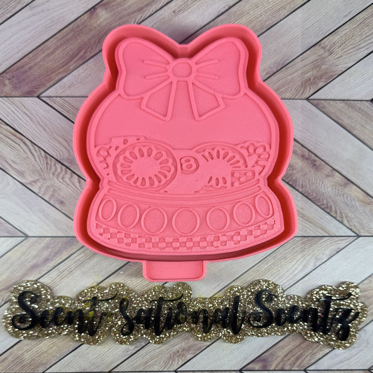 Western Globe Freshie Mold